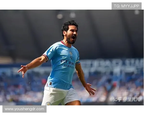 京多安的足球之路：从默默无闻到世界舞台的闪耀之星